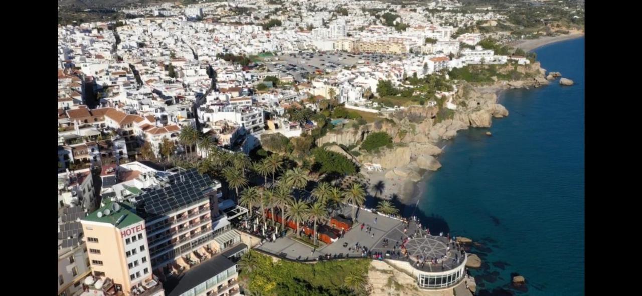 Апартаменти Nerja Sea View Екстер'єр фото